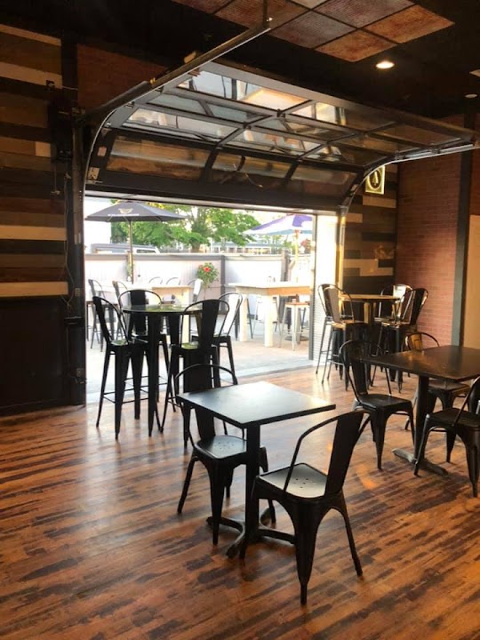 Finn's Craft Beer Tap House