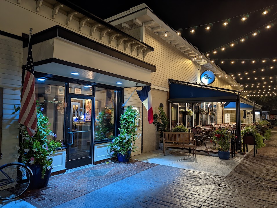 Mashpee Commons