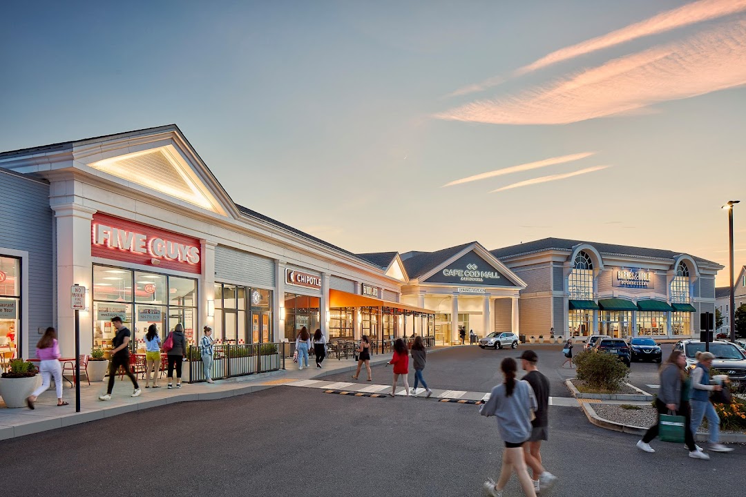 Cape Cod Mall